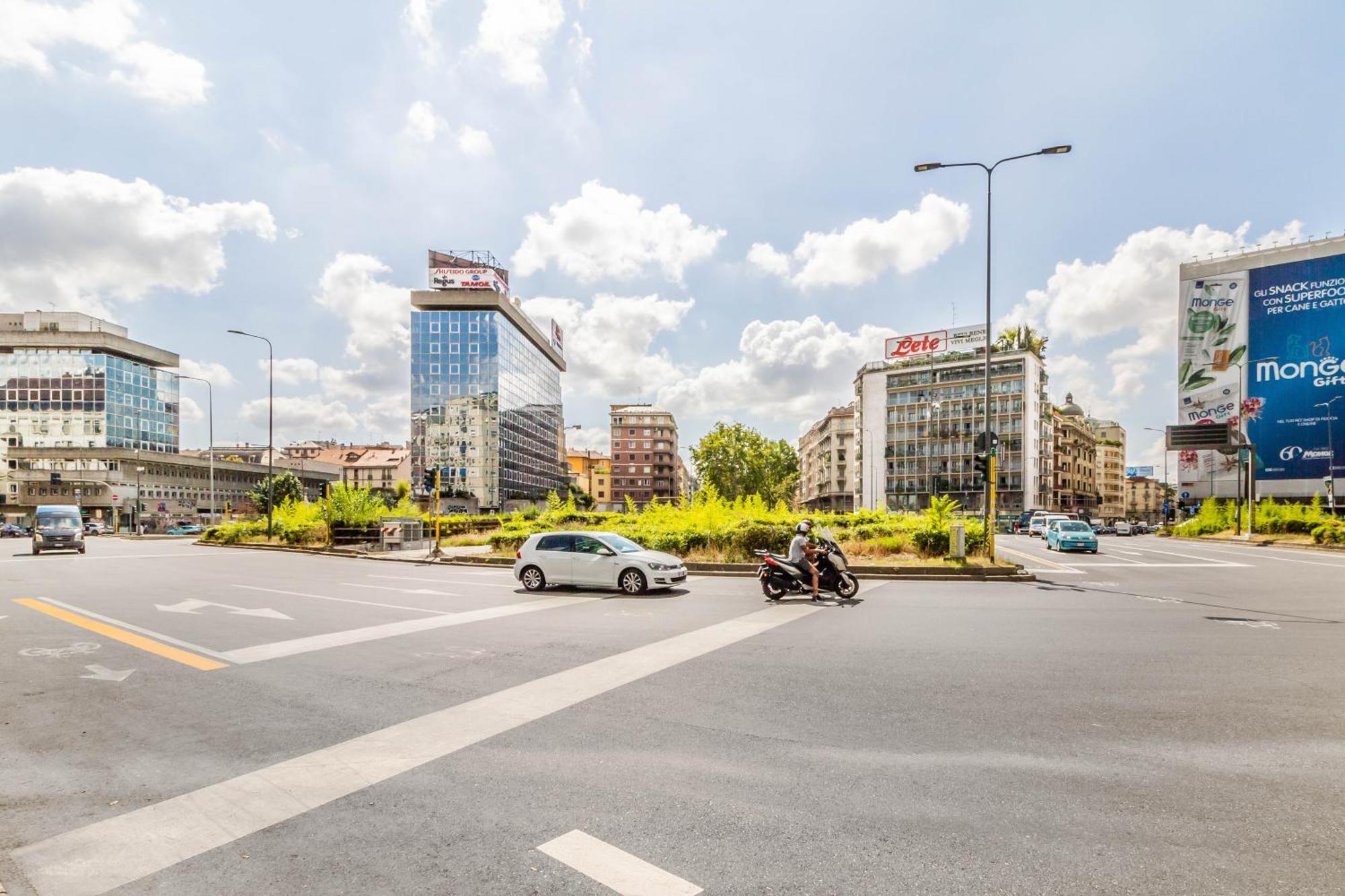 Domusmi Piazzale Loreto Apartment มิลาน ภายนอก รูปภาพ